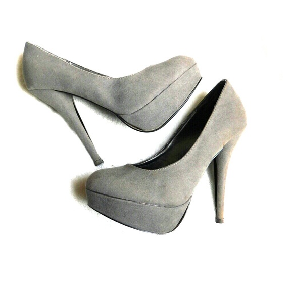 Breckelles Shoes - Gray charcoal high heels